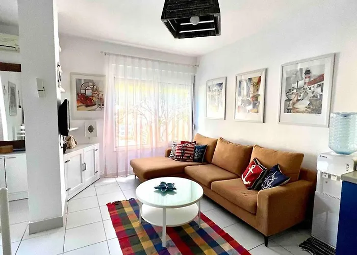 Appartement Wake Up By The Sea-beachfront In Qerret, Albania *